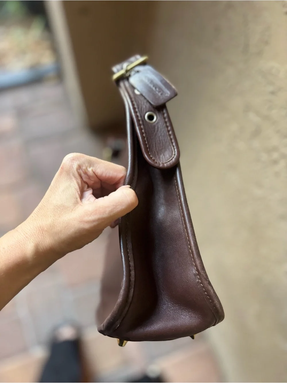Classic Brown VINTAGE COACH Leather Shoulder Bag